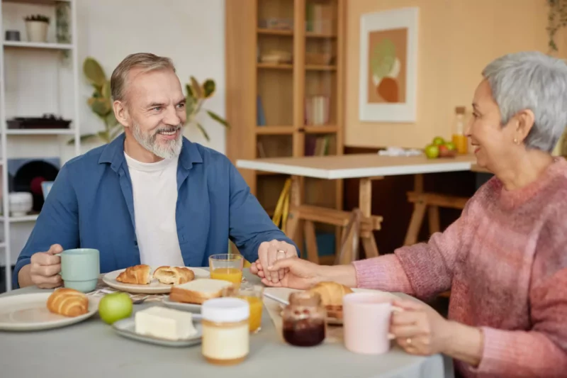 Le secret d'un petit déjeuner parfait pour rester en pleine forme après 60 ans !