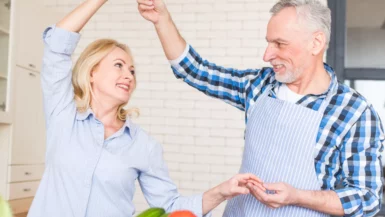 Un cardiologue dévoile le secret pour rester en forme jusqu'à 100 Ans !